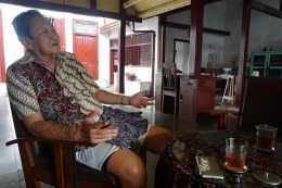 Sigit Witjaksana. Salah satu maestro batik Lasem. (Dok. Pribadi)
