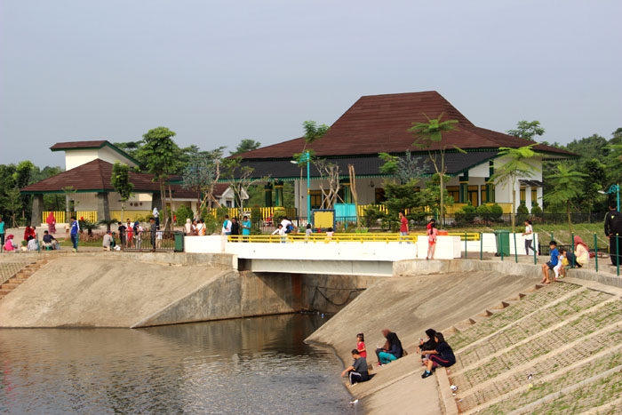 Tandon Ciater semakin ramai ketika akhir pekan. (Foto: Gapey Sandy)