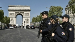 Aksi teror kembali melanda Prancis. Kali ini penembakan di kawasan elit Champs di kota Paris, 21 April 2017. (foto sumber: france24.com)