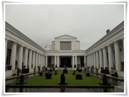 Bagian dalam Gedung A Museum Nasional (Foto: Djulianto Susantio)