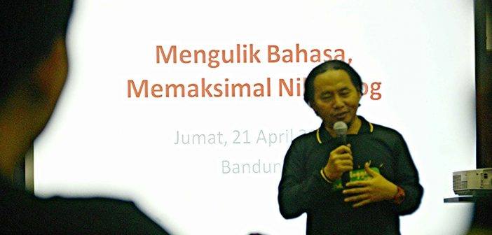 Anwar Natari Savoy Homann - Bandung