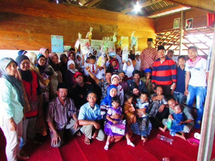 Kisah Sekolah Kelas Jauh di Sanda oleh Wenny Ira R Kisah Sekolah Kelas Jauh di Sanda oleh Wenny Ira R