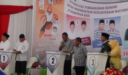 Foto saat debat kandidat pilkada Kabupaten Buol. FOTO: Dok. Polda Sulteng