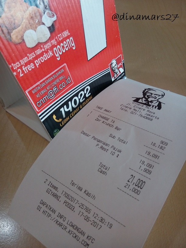 Total harga KFC Zuper Krunch plus pajak. (foto: dokpri)