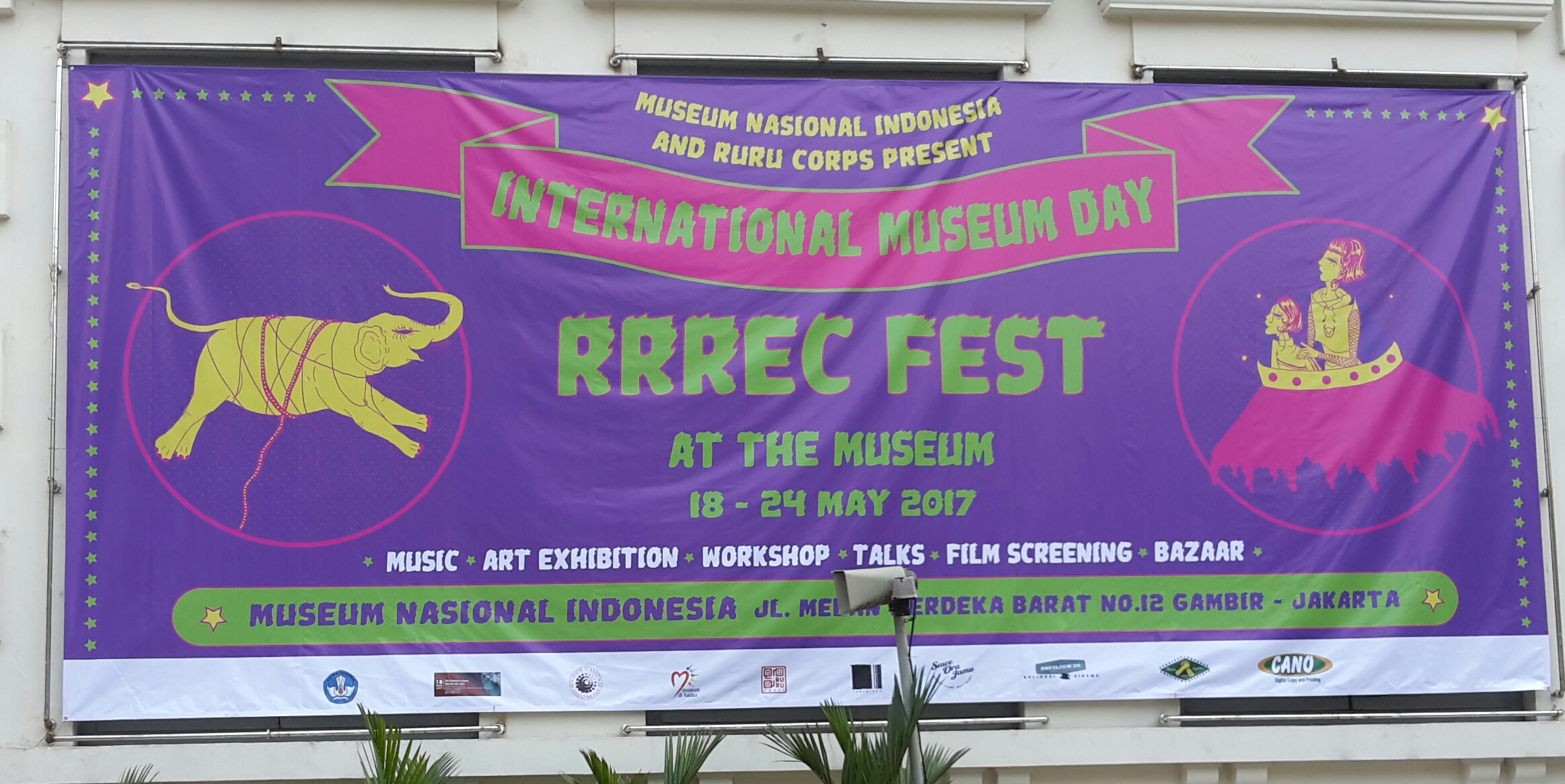 Poster Acara (dok pri)