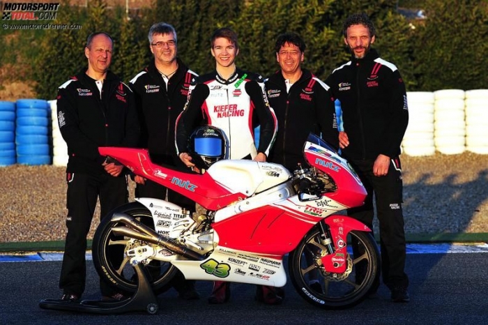 moto3-2014-lucagrundkiefer-592701818623bdeb524b3328.jpg