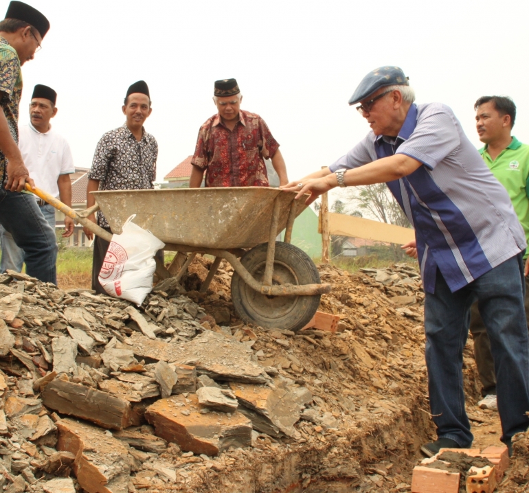 Peletakan batu pertama pada 30 Oktober 2017