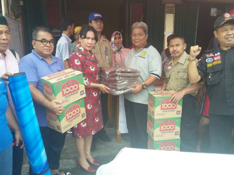 Serah terima Bantuan kepada Korban Bencana