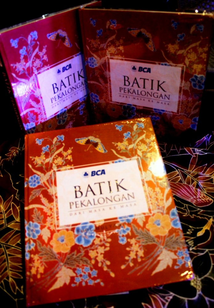 Buku ini diharapkan meningkatkan kepedulian masyarakat terhadap batik (DokPri)