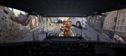 Keberadaan tiga layar membuat penonton merasakan sensasi unik (dok. CGV Cinemas)l