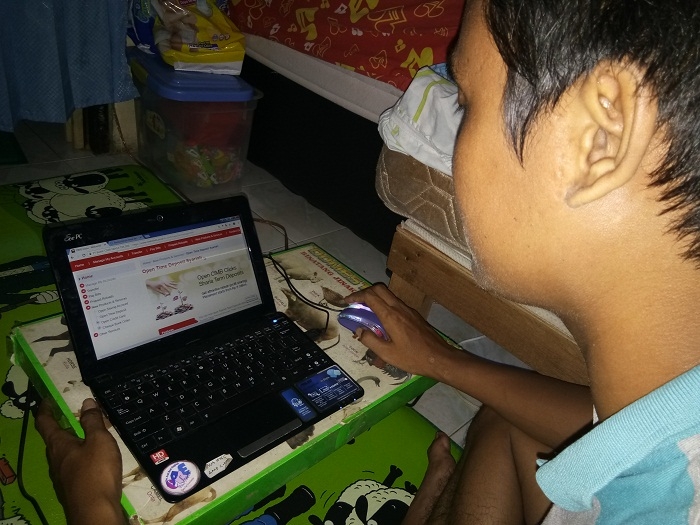Melakukan Transaksi Apapun Menjadi Mudah I Dokumen Pribadi