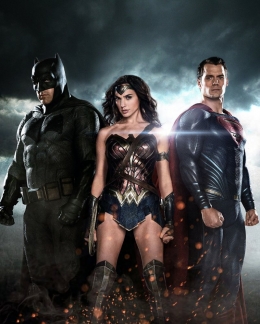 Sosok Wonder Woman sebelumnya muncul di film Batman v Superman: Dawn of Justice (dok. IMDB)