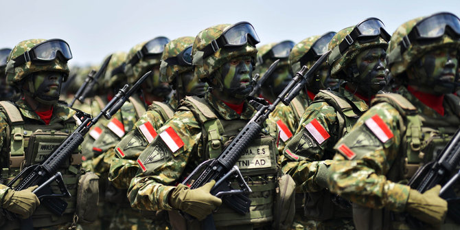 TNI dalam satu salah aksi unjuk kekuatan. Foto: TheTanjungpuraTimes