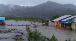Rata-rata pemukiman warga terdampak banjir kemarin di Sukadana, KKU. Foto dok. A. Samad