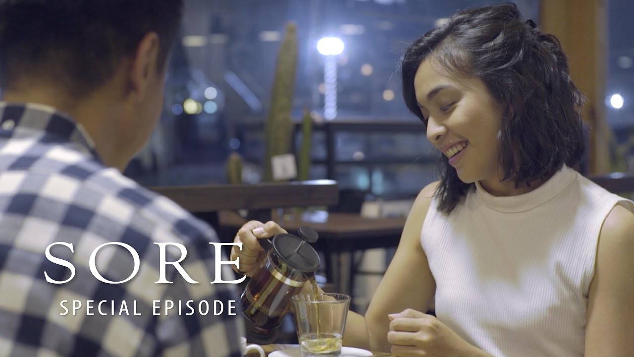 Tika Bravani tetap tampil cemerlang seperti berakting dalam film layar lebar (sumber: youtube kanal Tropicana Slim)