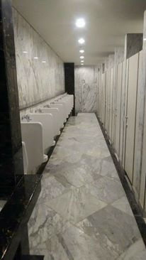 Toilet urine untuk pria di Baiturrahman Banda Aceh