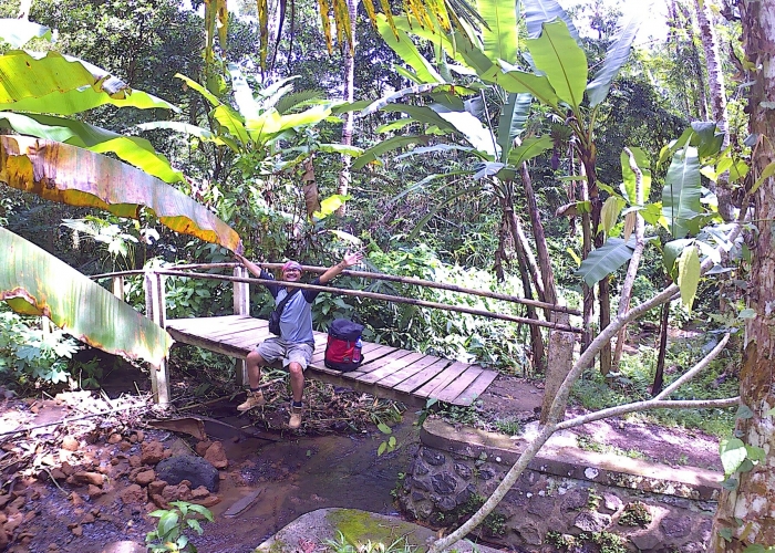 Fotoan Dulu di Jembatan Kayu / dap