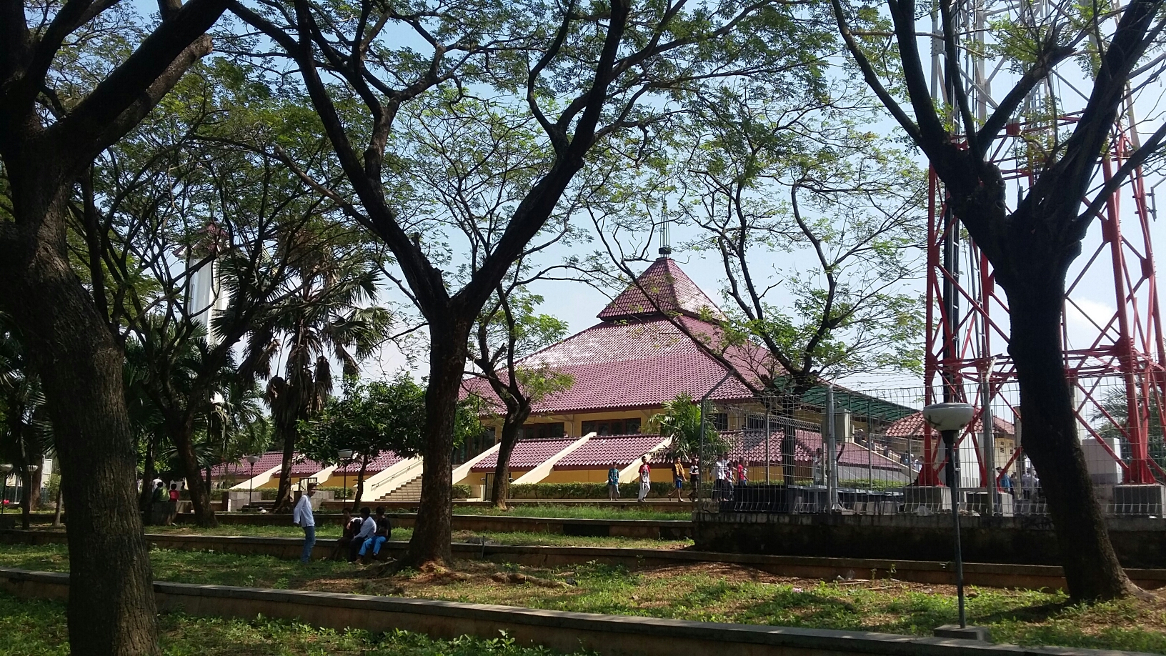 Masjid Raya Peruri Karawang. Dok. Pribadi