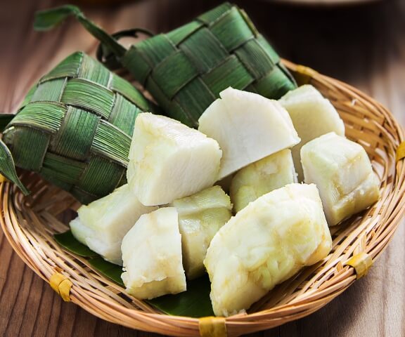 ketupat, sumber : novasee.com