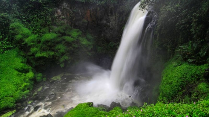 Air Terjun telun berasap | Doc. Indonesia Travel