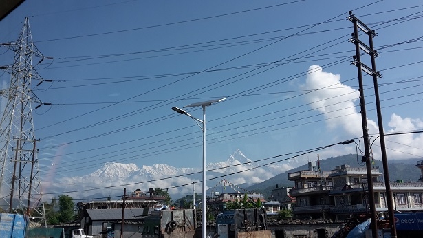 Barisan Annapurna di latar belakang