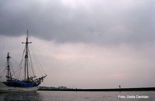 Kapal berlabuh di Pelabuhan Sunda Kelapa