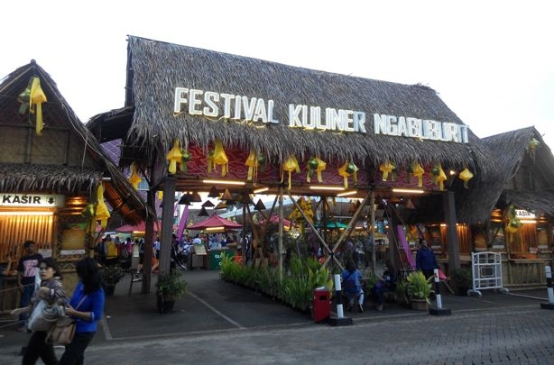 Festival Kuliner Ngabuburit di La Piazza bisa dinikmati hingga 18 Juni (dokpri)
