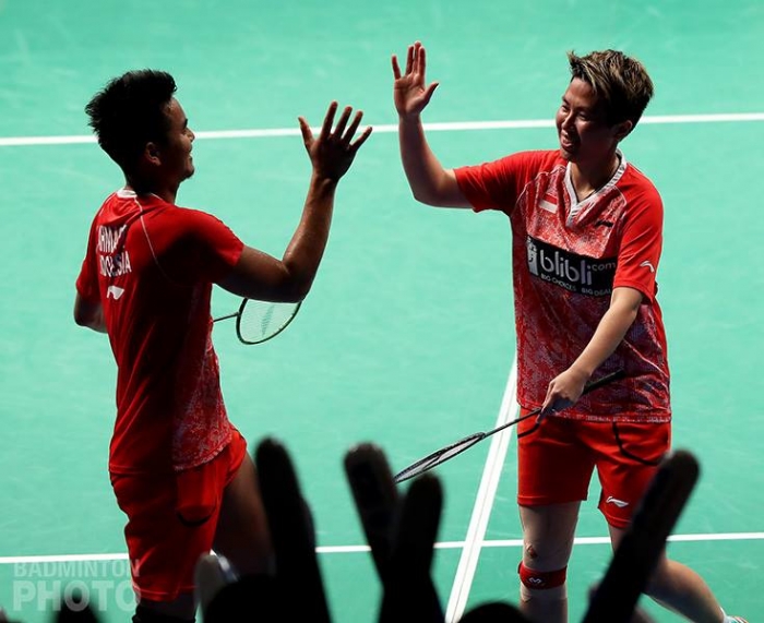 Owi/Butet membalikkan tekanan dan penasaran menjadi kegemilangan juara. (sumber foto: Badminton Photo)