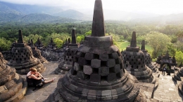Wisata budaya dan sejarah ke Borobudur. (sumber foto: kompas.com)