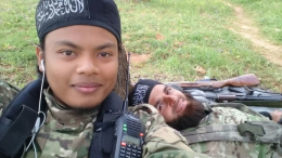 Salah satu gambar yang ditayangkan dalam film dokumenter Jihad Selfie (sumber: jihadselfie.com)