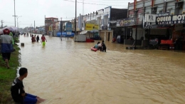 Banjir di Kota Kendari (foto: SultraKini.com)