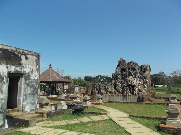Area dalam Goa Sunyarangi Cirebon