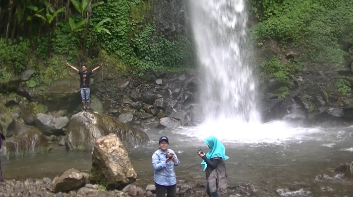 Air Terjun Coban Tengah, Malang (koleksi pribadi)