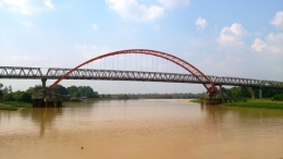 Jembatan Kahayan Penghubung Antar Kota di Kalteng (Dokpri)