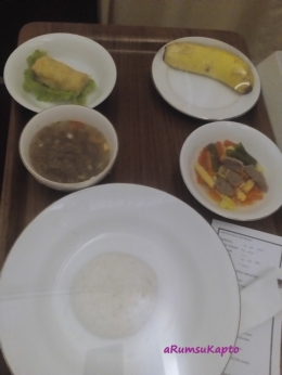 Salah satu menu makan siang di RS IMC Bintaro (Dokpri)