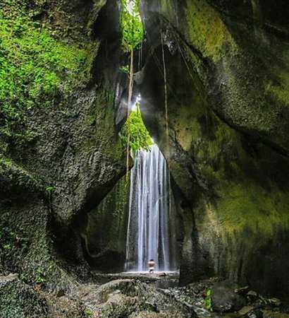 Tukad Cepung Waterfall via www.tripadvisor.com