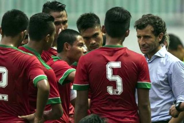 Timnas Indonesia gagal dalam kualifikasi Piala Asia 2018. Sidomi. 