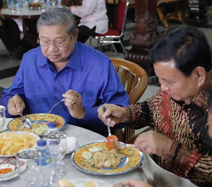 makan-597acfe142bc3a5ff53ccda6.jpg