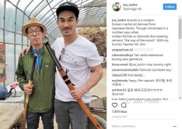 dalam akun instagramnya, Joe Taslim menjelaskan bahwa ia sedang berlatih seni bela diri modern Korea dan seni pedang samurai Kendo. (foto sumber: akun IG @joe_taslim)