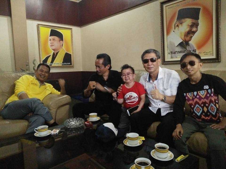 Daud Cs bersama Walikota Cilegon DR.H.Tb. Iman Aryadi (kaos Kuning) dan Sekjen KAHMI Banten Udin Saparudin, Foto Dokpri
