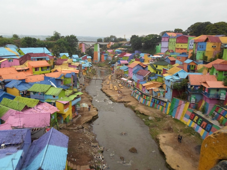 Dua Kampung diwarnai di Kota Malang, Menarik yang melihat. foto murdjani