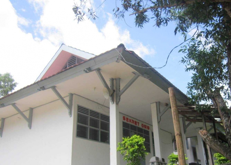 Romansa Aspura Aspuri Smudama Never Ending Story Halaman All