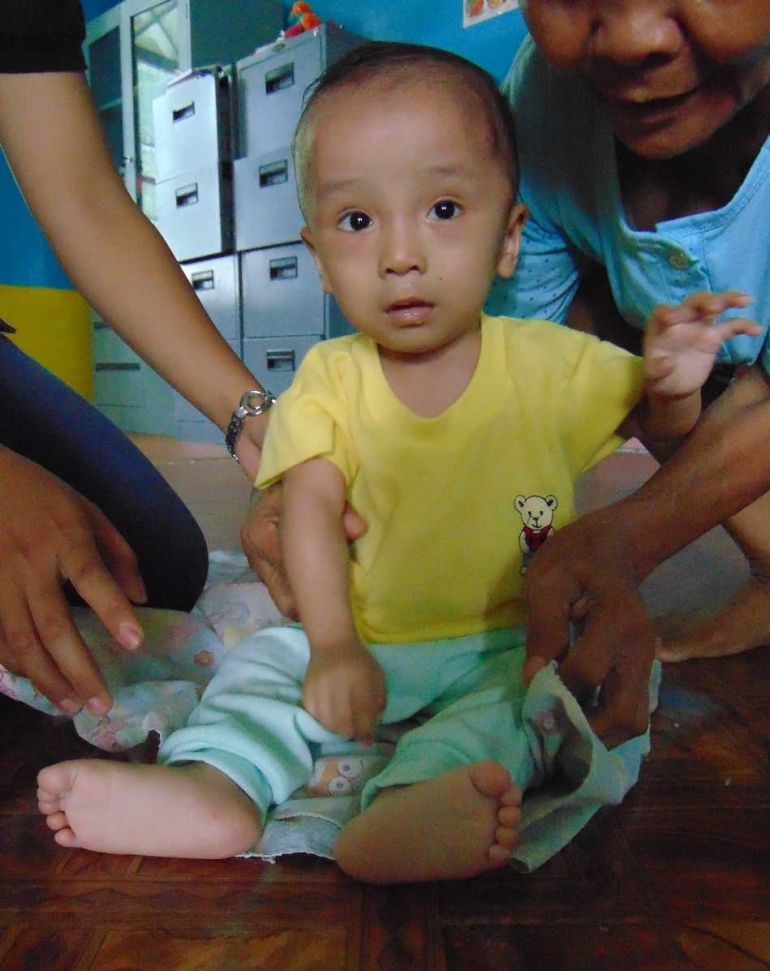 Ono Niha malnutrisi yang Sedang Mendapatkan Perawatan Pemulihan Gizi (Dokumentasi Pribadi)