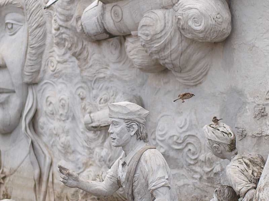 Relief Sejarah Indonesia Taman Monas (dokumentasi pribadi)