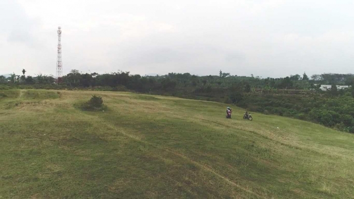 Bukit Teletubis, kota Batu (koleksi pribadi)