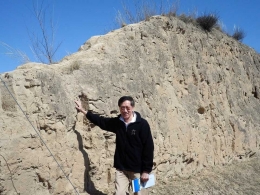 Sisa dinding tembok besar peninggalan Dinasti Han di Sha-hu-gou, Shanxi. (Anthony Hocktong Tjio)