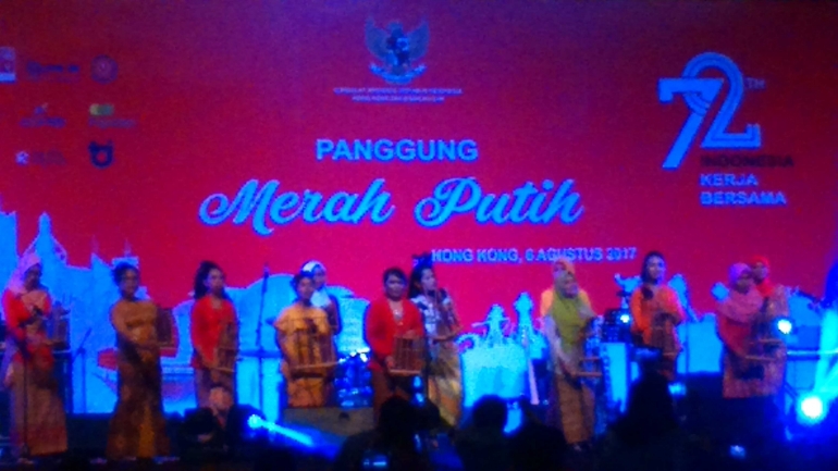 Kemampuan PMI bermain angklung. Dokpri