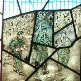 Mozaik Kacanya Unik Mungkin Satu Satunya Gereja Dengan Mozaik Tentara / dokumentasi pribadi