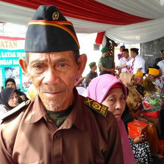 Pak Taslim, veteran berusia 90 tahun yg dibedah rumahnya (dok.pri)