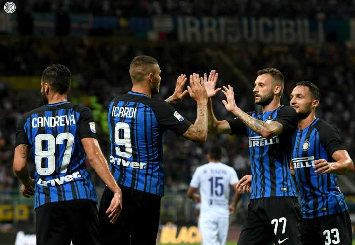 Selebrasi gol kedua Mauro Icardi [Foto: Twitter @Inter_id
